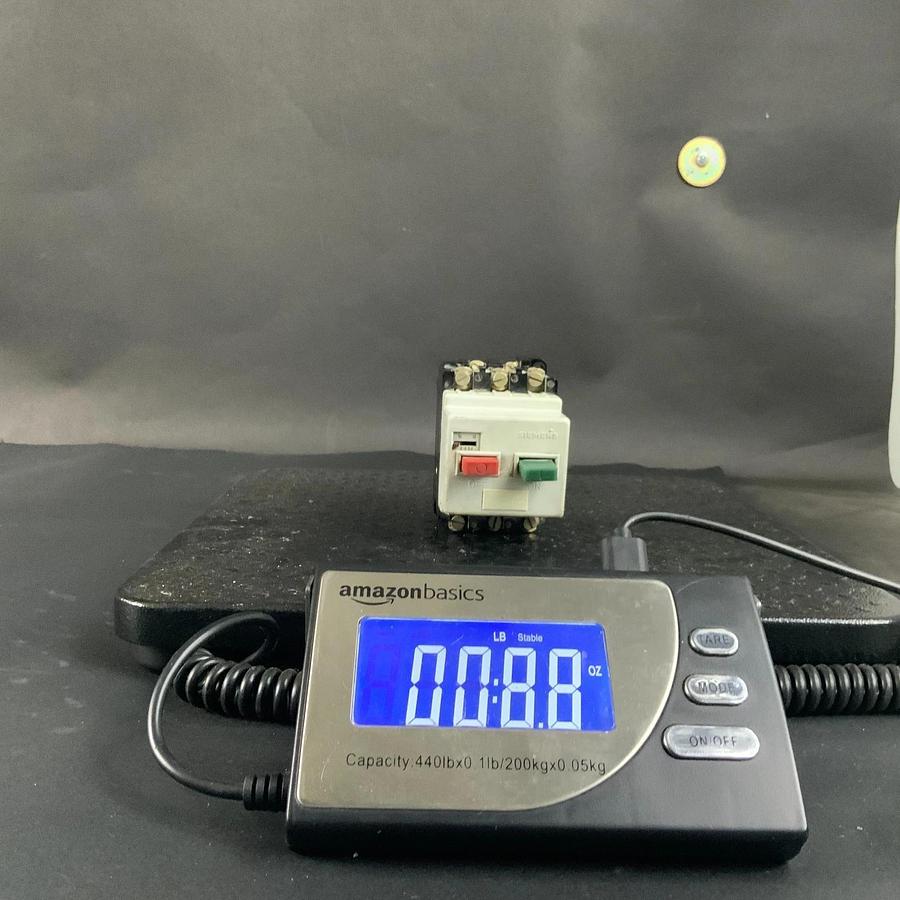 Used SIEMENS 3VE1010-2M STARTER PROTECTOR ($20 OBO)