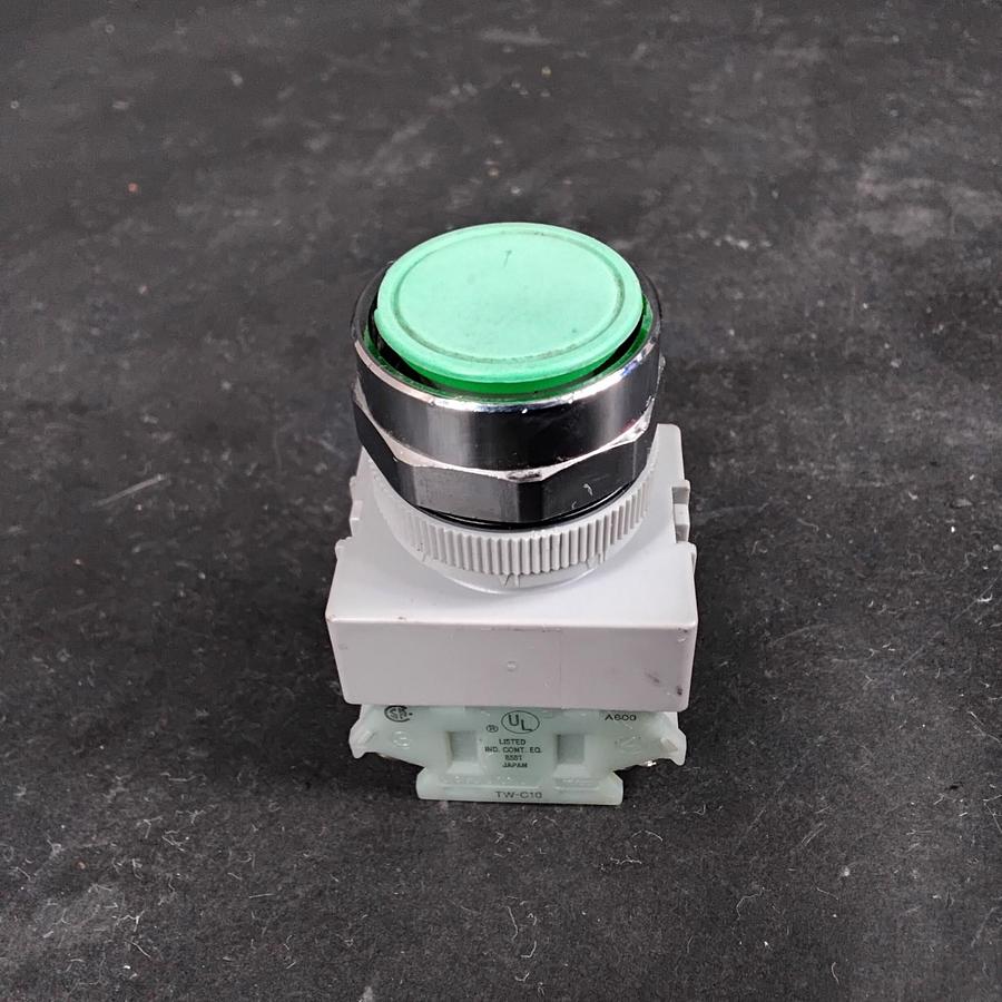 Used IDEC ABW110-BGR PUSHBUTTON SWITCH ($15 OBO)
