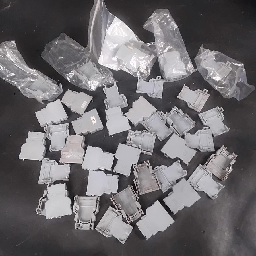 Used HRS FI-20 CONNECTOR BACKSHELLS ($15 OBO)