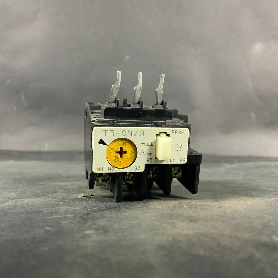 Used FUJI ELECTRIC TR-ON/3 OVERLOAD RELAY ($13 OBO)