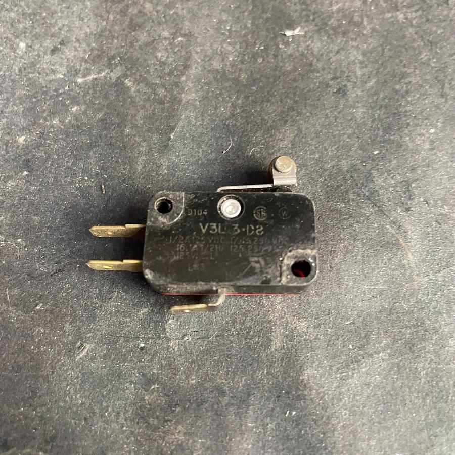 Used HONEYWELL V3L-3-D8 MICRO SWITCH