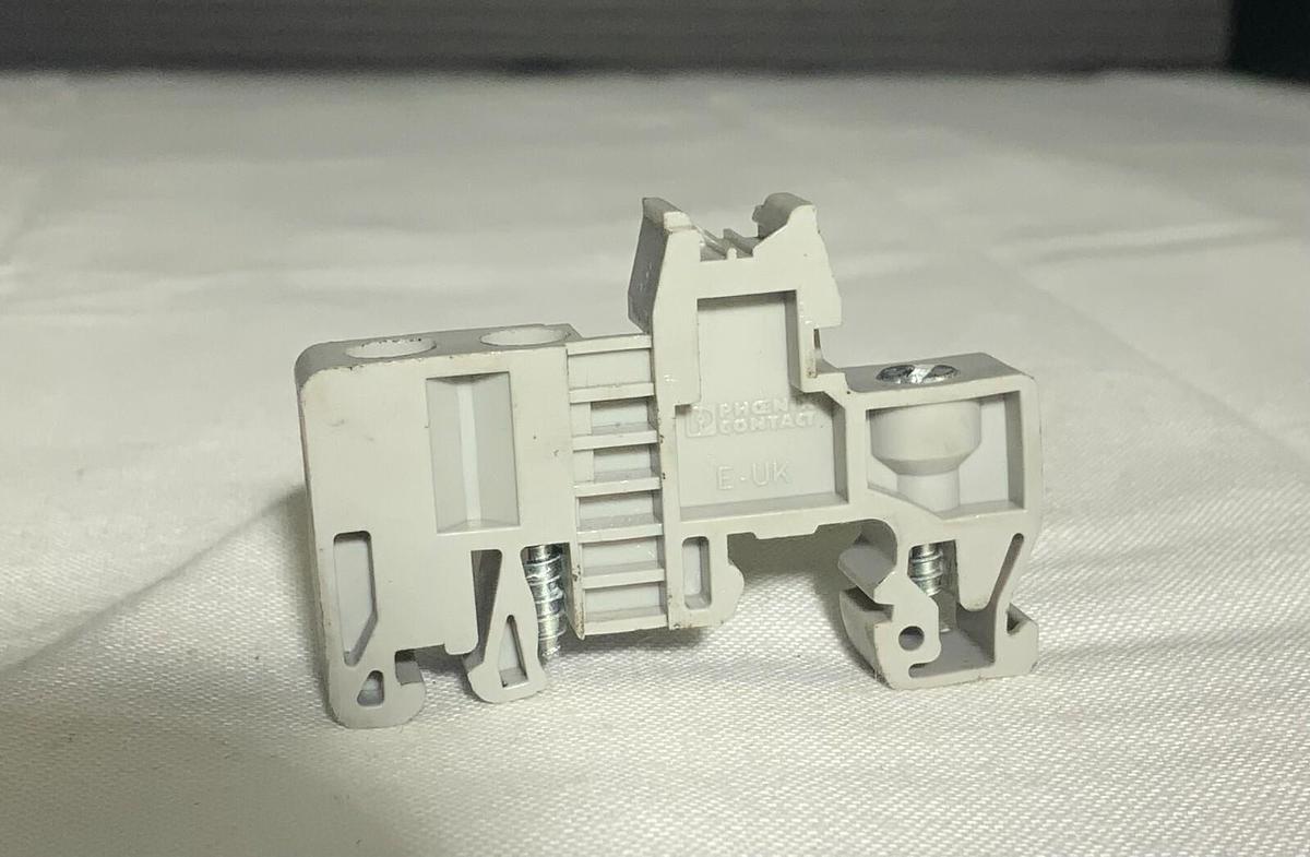 Used PHOENIX CONTACT E/UK ($1.29 OBO)