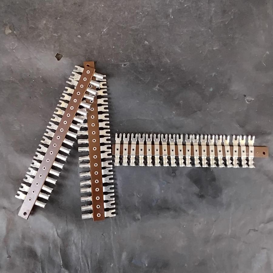 Used WALDOM CINCH PRODUCTS 18160R TERMINAL CONNECTORS- GROUP OF 3 ($23 OBO)