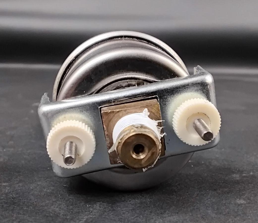 Used ENFM 100XKPA PRESSURE GUAGE ($12 OBO)