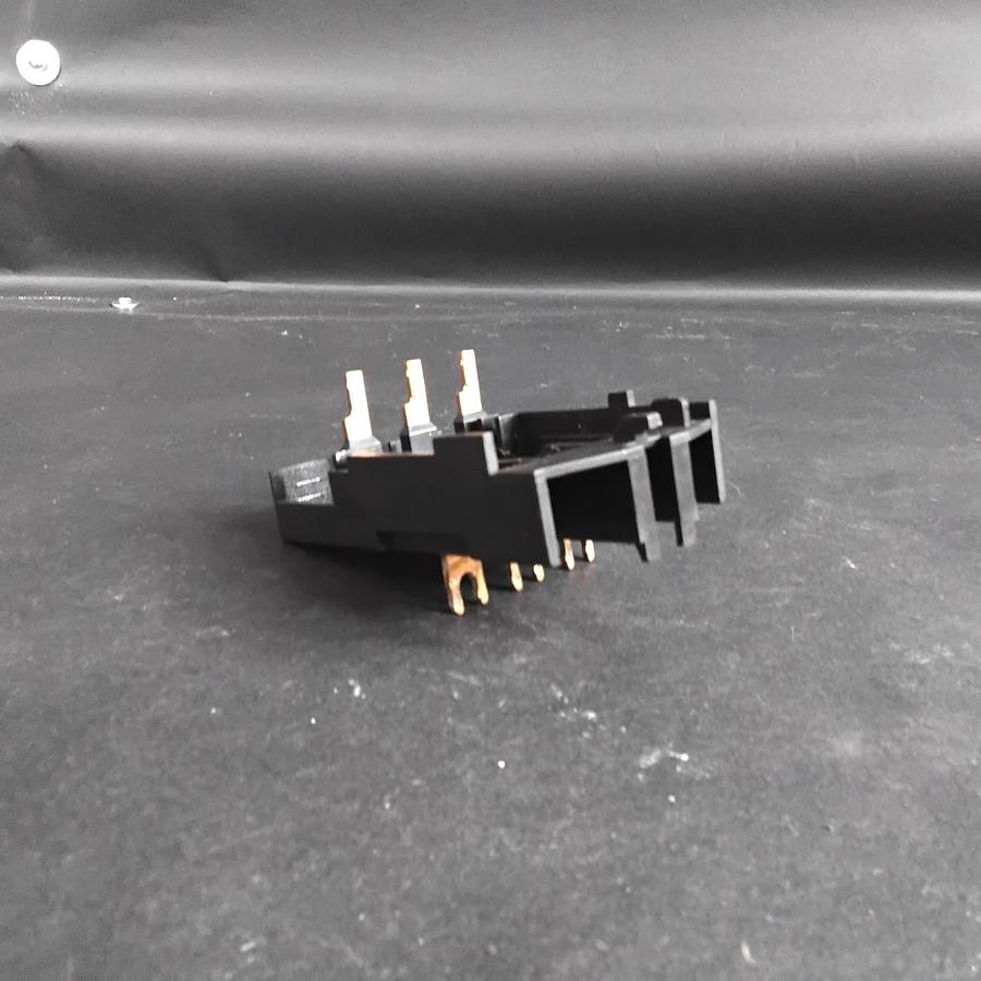 Used SIEMENS 3RA2921-1BA00 LINK MODULE ($15 OBO)