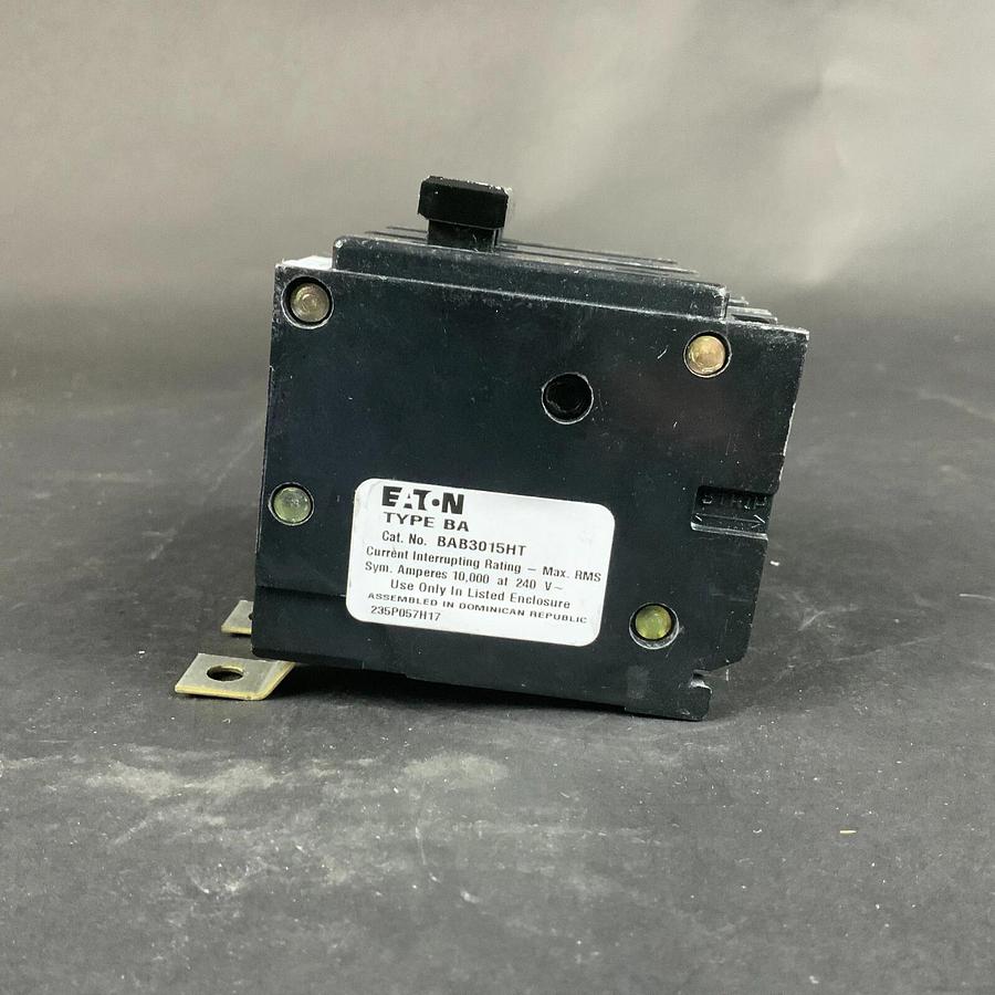 Used EATON BAB3015HT BREAKER - NEW ($40 OBO)