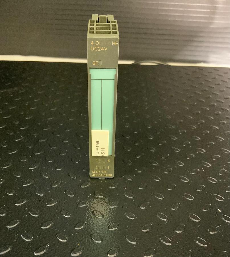 Used SIEMENS 6ES7131-4BD01-0AB0 ($99.99/EACH OBO)