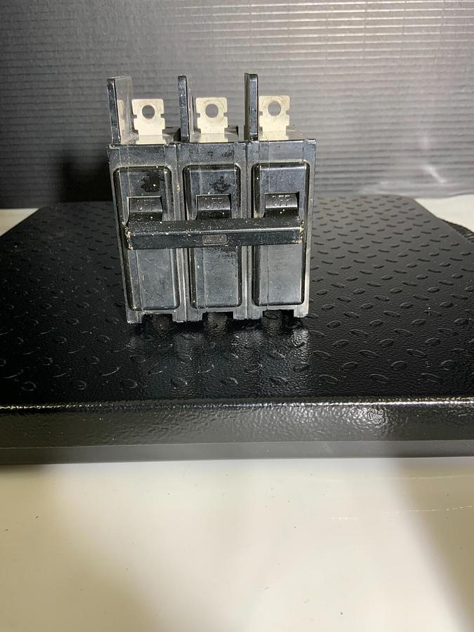Used SIEMENS BQ3B020 ($49.99/EACH OBO)
