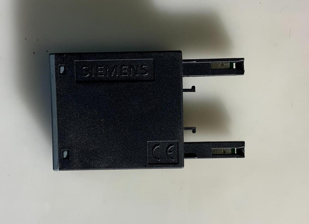 Used SIEMENS 3RT2916-1BB00 ($9.99/EACH OBO)