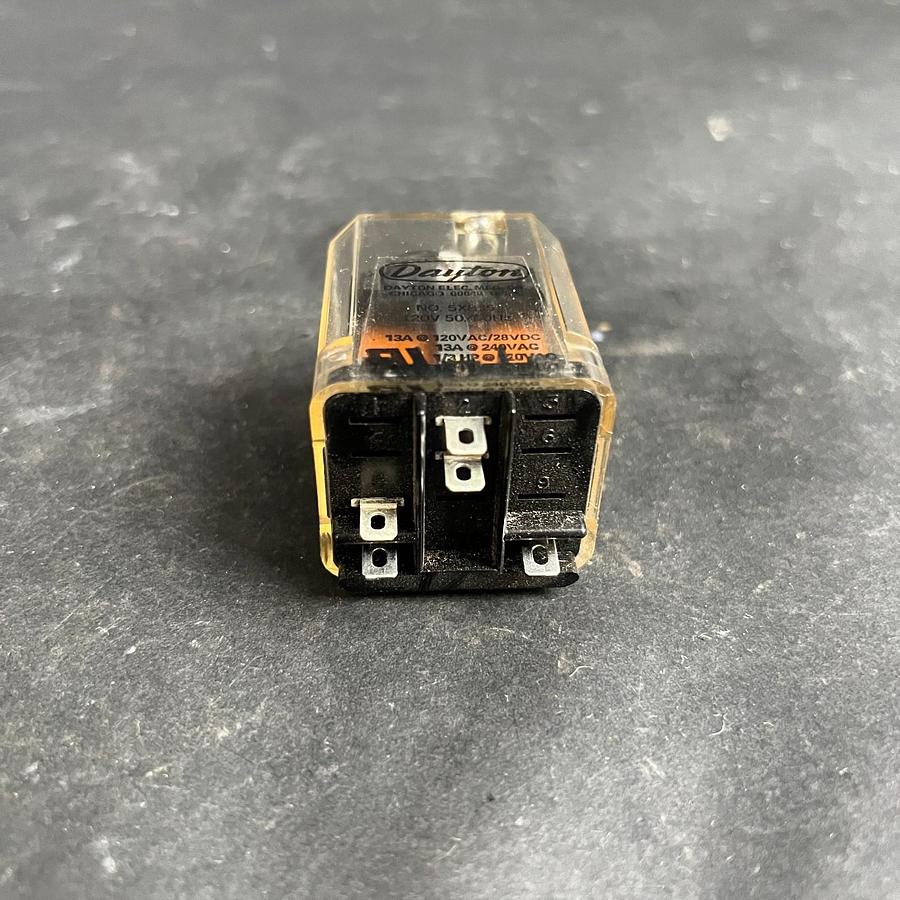 Used DAYTON 5X835 GENERAL PURPOSE RELAY ($15 OBO)