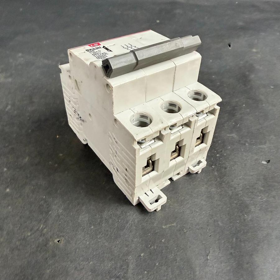 Used LS BK63H 15A 3 POLE CIRCUIT BREAKER
