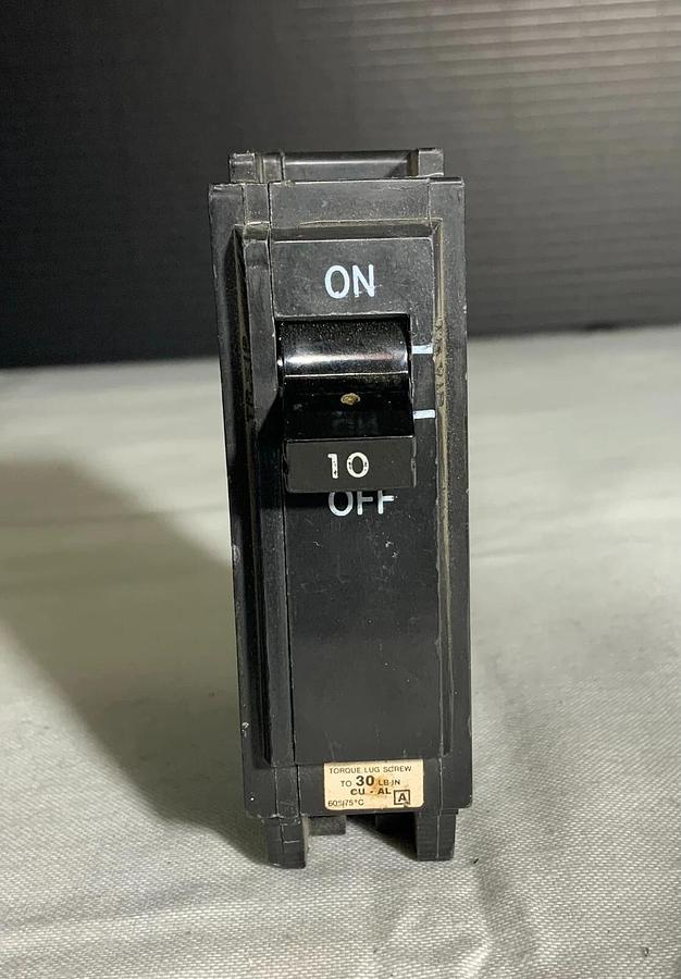 GENERAL ELECTRIC TQL1110 (10A) ($19.99/EACH OBO)