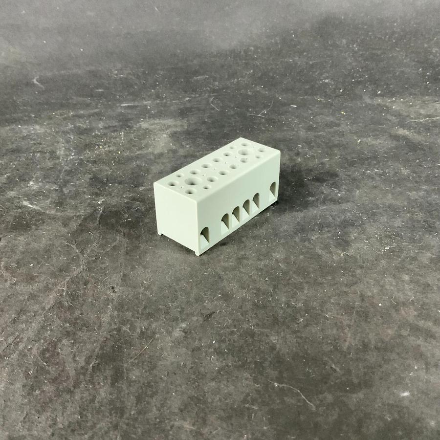 Used PHOENIX CONTACT G5/6 TERMINAL BLOCK ($6 OBO)