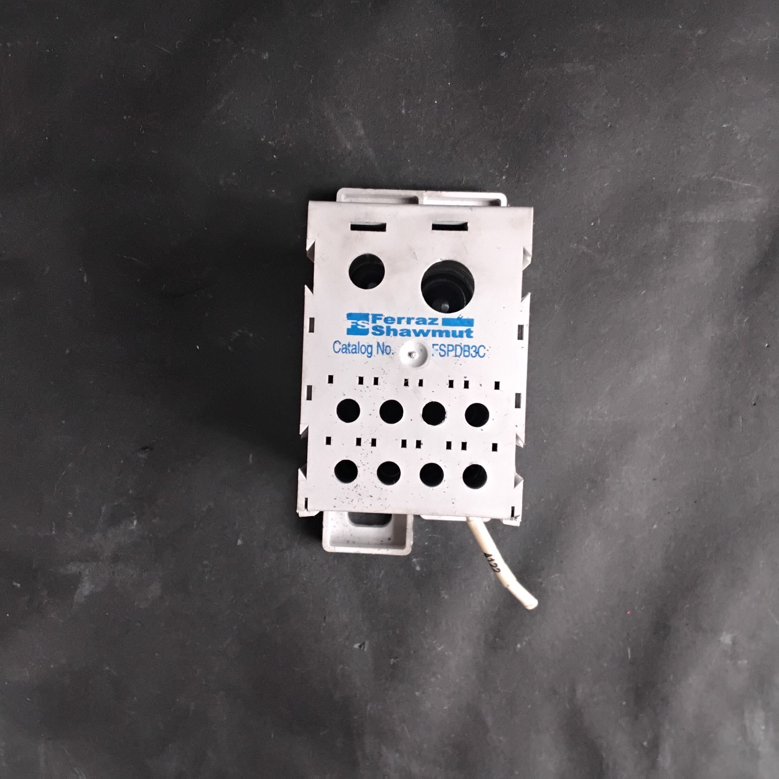 Used FERRAZ SHAWMUT FSPDB3C POWER DISTRIBUTION BLOCK ($40 OBO)