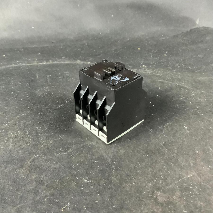 Used EATON DIL A-XHI11 AUXILIARY CONTACT ($10 OBO)