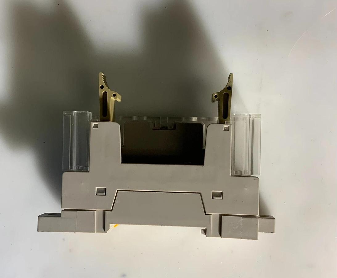 OMRON P7SA-10F ($7.99/EACH OBO)