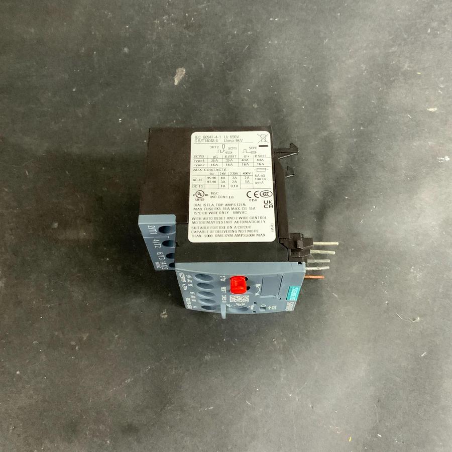 Used SIEMENS 3RU2116-1EB0 OVERLOAD RELAY ($20 OBO)