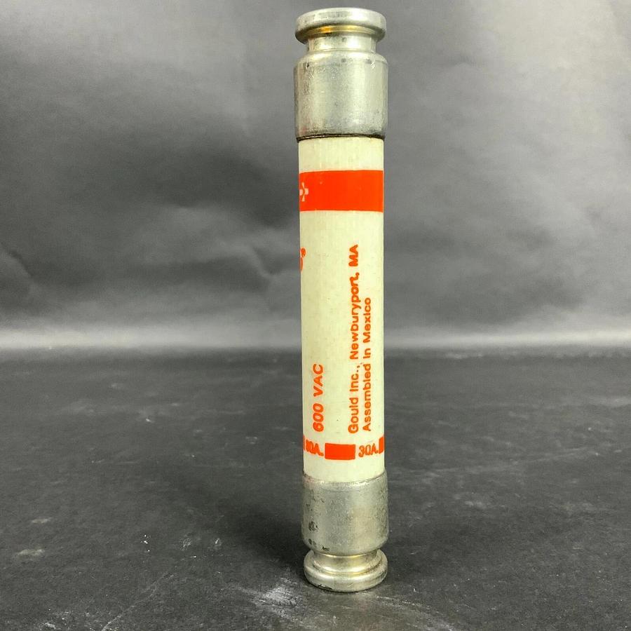 FERRAZ SHAWMUT A6Y30-1R OLD STOCK FUSE ($9 OBO)