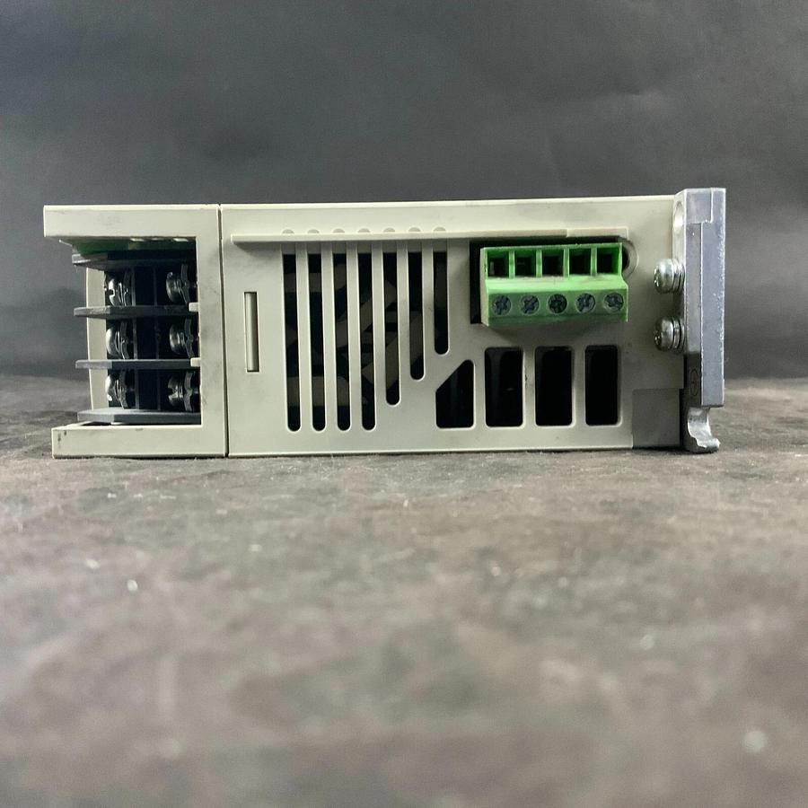 Used MITSUBISHI MDS-B-SV J2-01 SERVO DRIVE UNIT ($180 OBO)