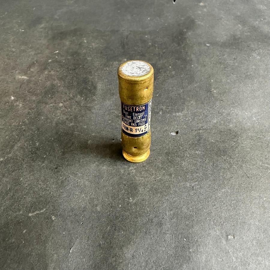 Used FUSETRON FRN-R 1 1/4 FUSE