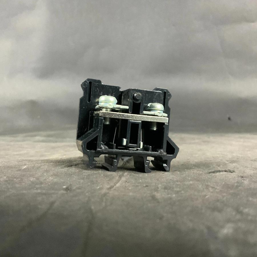 Used IDEC BNH50W TERMINAL BLOCK ($2 OBO)