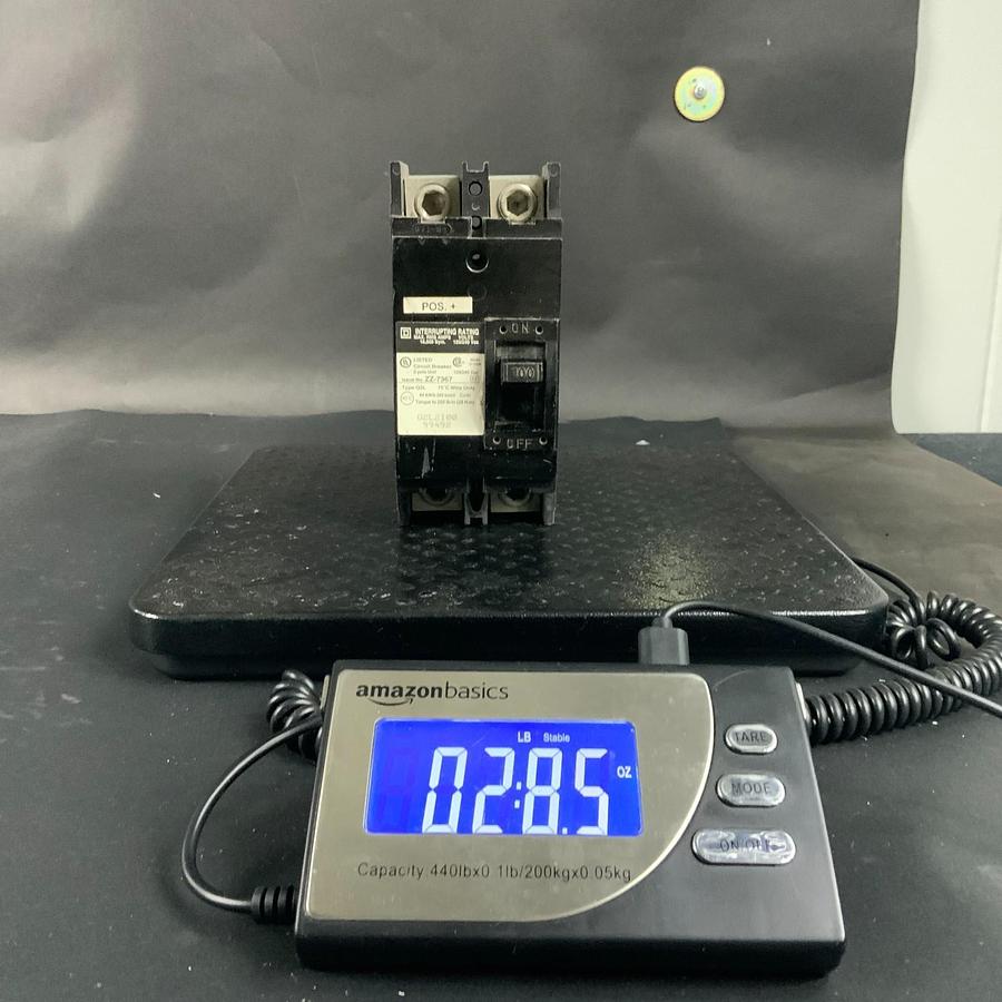 Used SQUARE D ZZ-7367 CIRCUIT BREAKER ($25 OBO)