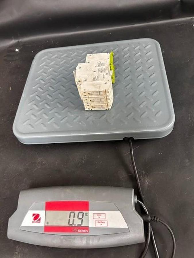 Used NOARK B1H C20A 3-POLE CIRCUIT BREAKER ($17 OBO)