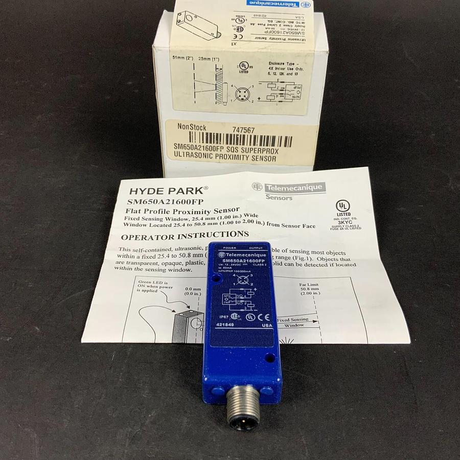 Used TELEMECANIQUE SM650A21600FP ULTRASONIC PROXIMITY SENSOR - NEW ($80 OBO)