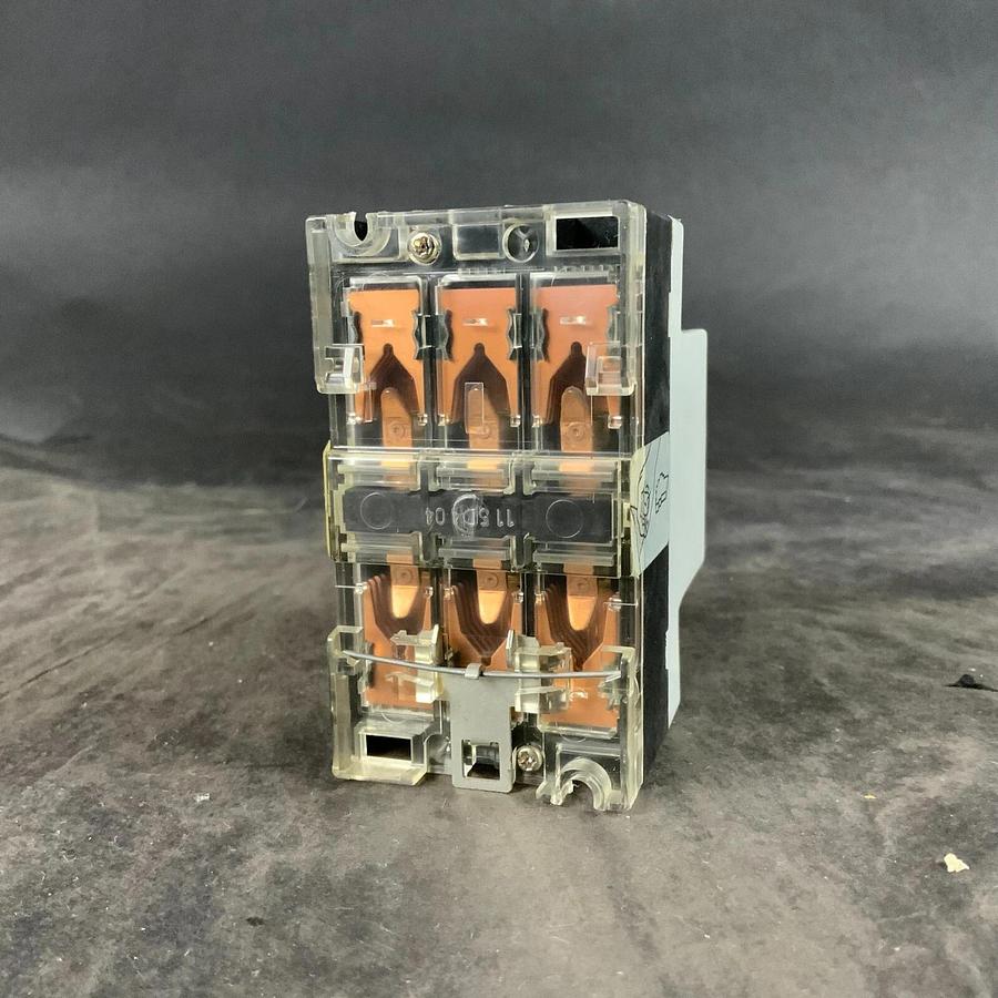 Used MOELLER PKZM1-1.6A CIRCUIT BREAKER ($35 OBO)