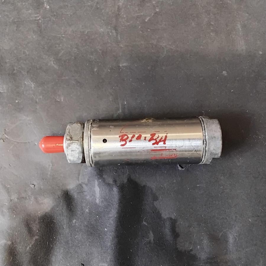 Used BIMBA 091-NR PNEUMATIC AIR CYLINDER ($20 OBO)