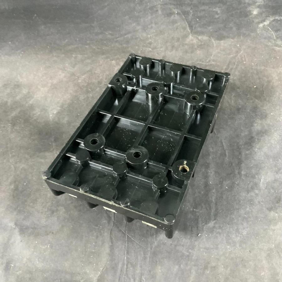 Used USD H60030-3C FUSE BLOCK ($10 OBO)