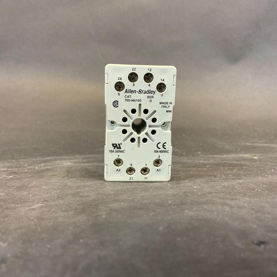 Used ALLEN BRADLEY 700-HN100 D RELAY SOCKET ($7 OBO)