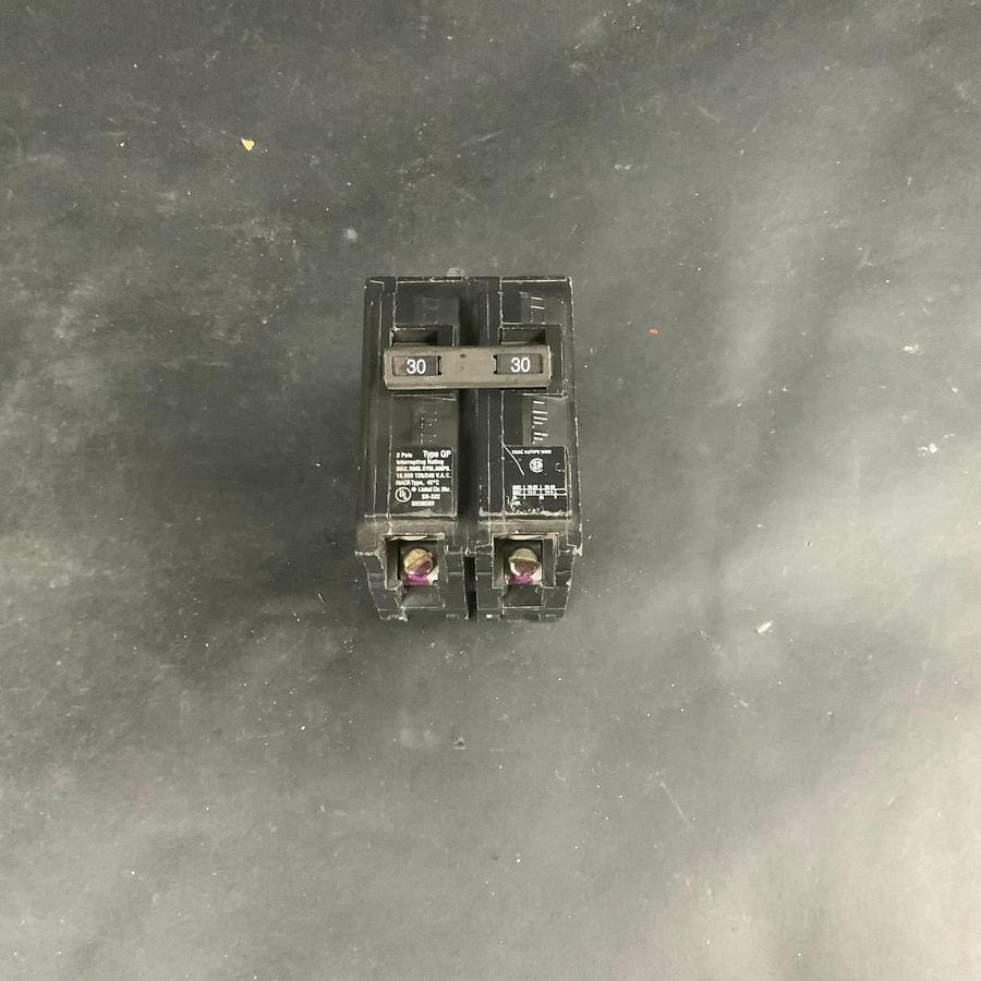 Used SIEMENS Q230 CIRCUIT BREAKER ($10 OBO)