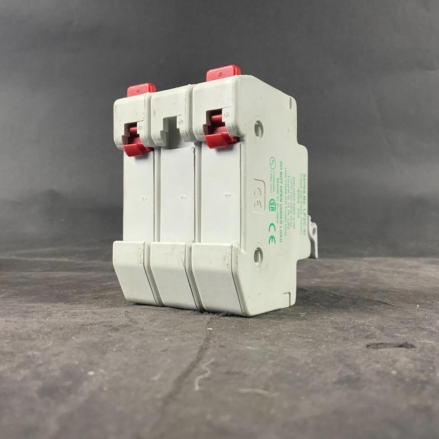 Used LITTELFUSE LPSC-ID FUSE HOLDER ($50 OBO)