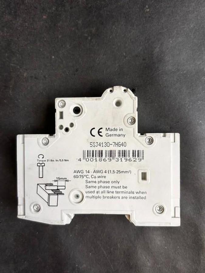 Used SIEMENS 5SJ4130-7HG40 CIRCUIT BREAKER - GROUP OF 5 ($54 OBO)