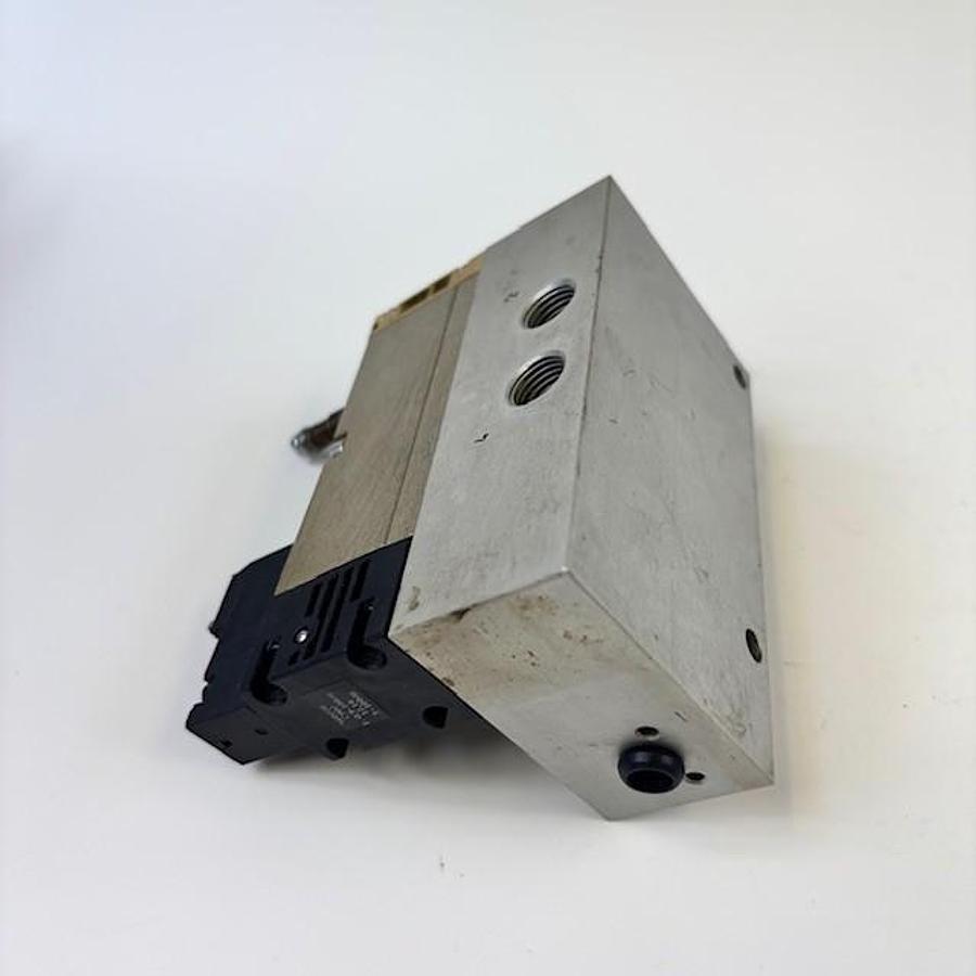 Used FESTO VSVA-B-M52-MZ-A1-1C1-APP SOLENOID VALVE