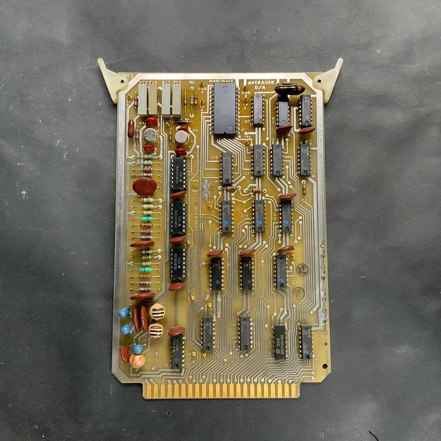 Used SPECTRAL DYNAMICS AVERAGER D/A ASSY 1009780 / PN 10097700C PC BOARD ($80 OBO)