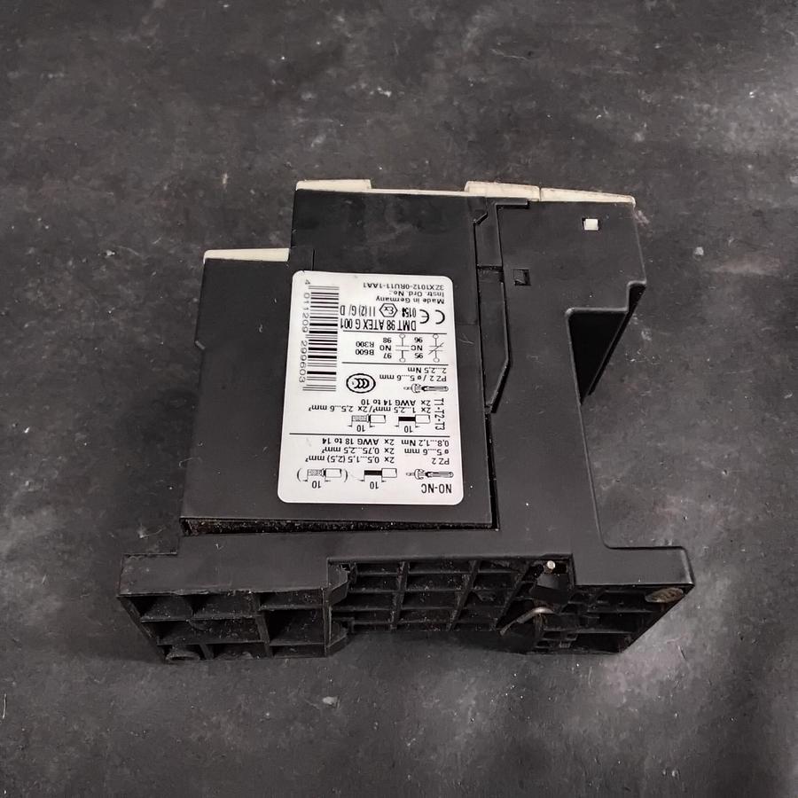 Used SIEMENS 3RU1116-1DB1 OVERLOAD RELAY ($17 OBO)