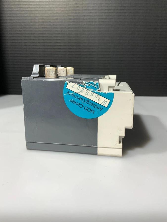 Used SIEMENS 3VL9205-7DC30 ($149.99 OBO)