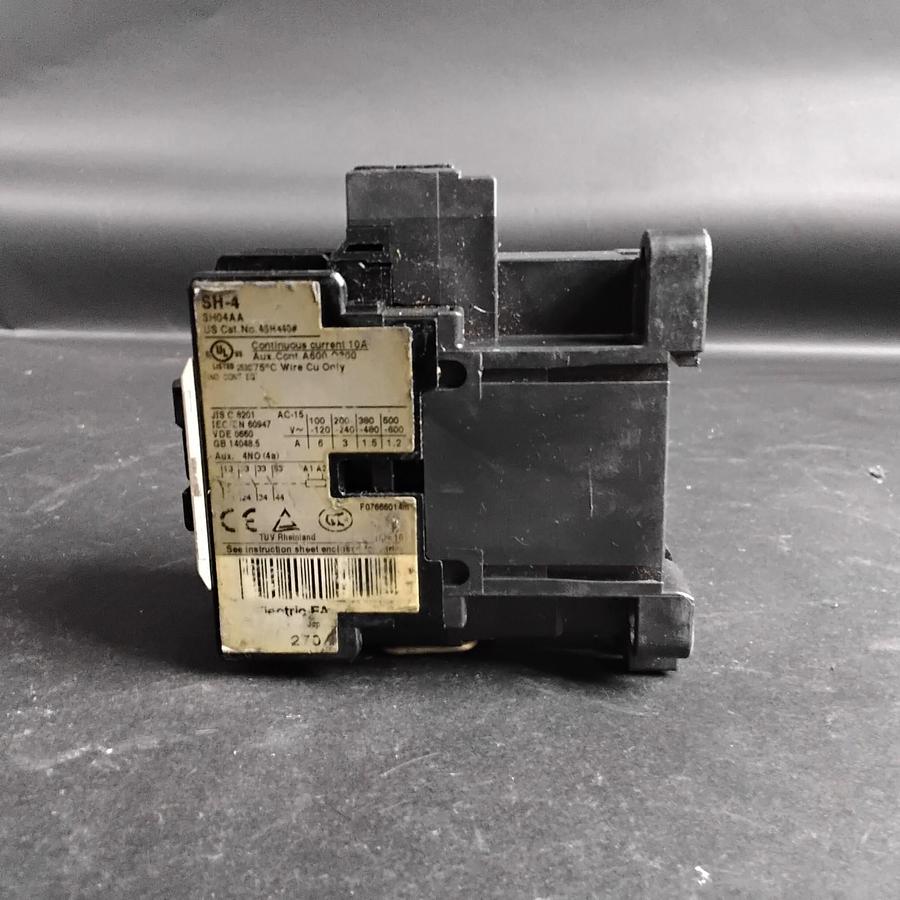 Used FUJI ELECTRIC SH-4 CONTACTOR ($15 OBO)