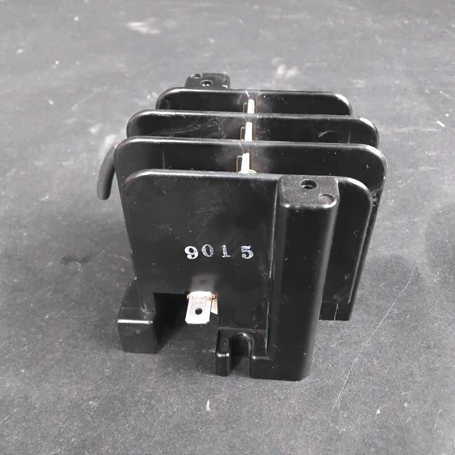 Used TELEMECANIQUE 2210DP-J30AA CONTACTOR ($40 OBO)