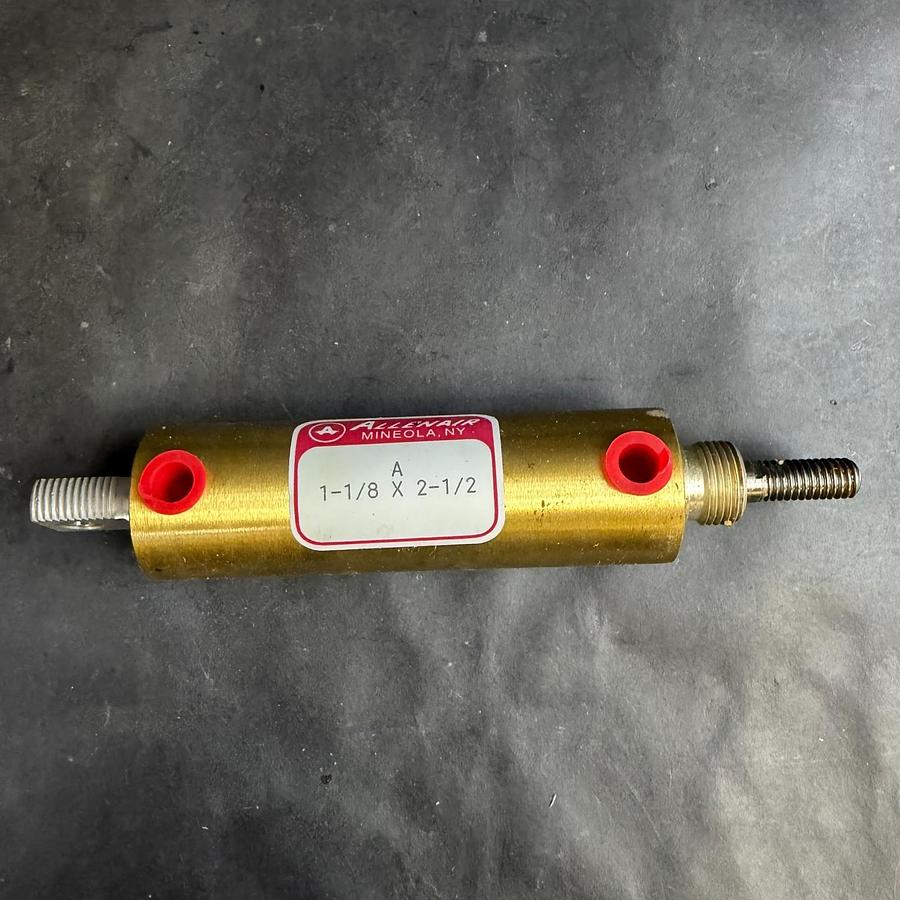 ALLENAIR 1-1/8X2-1/2 AIR CYLINDER ($30 OBO)