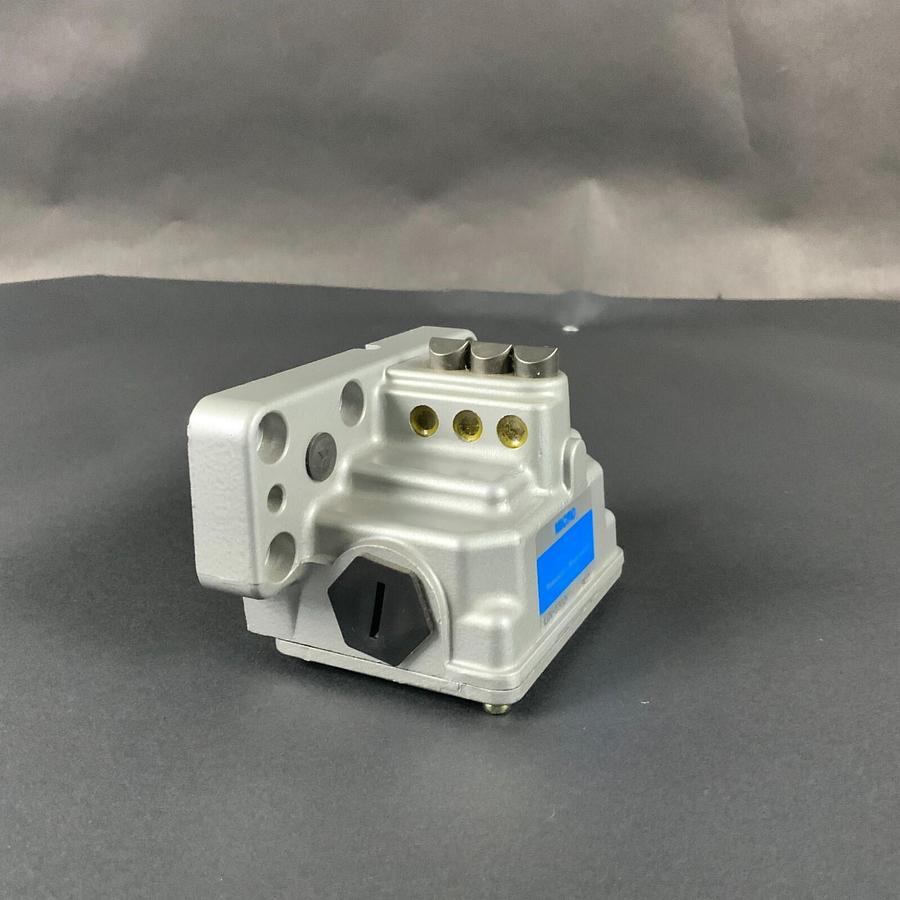 Used YAMATAKE-HONEYWELL LDV-5302K LIMIT SWITCH ($110 OBO)