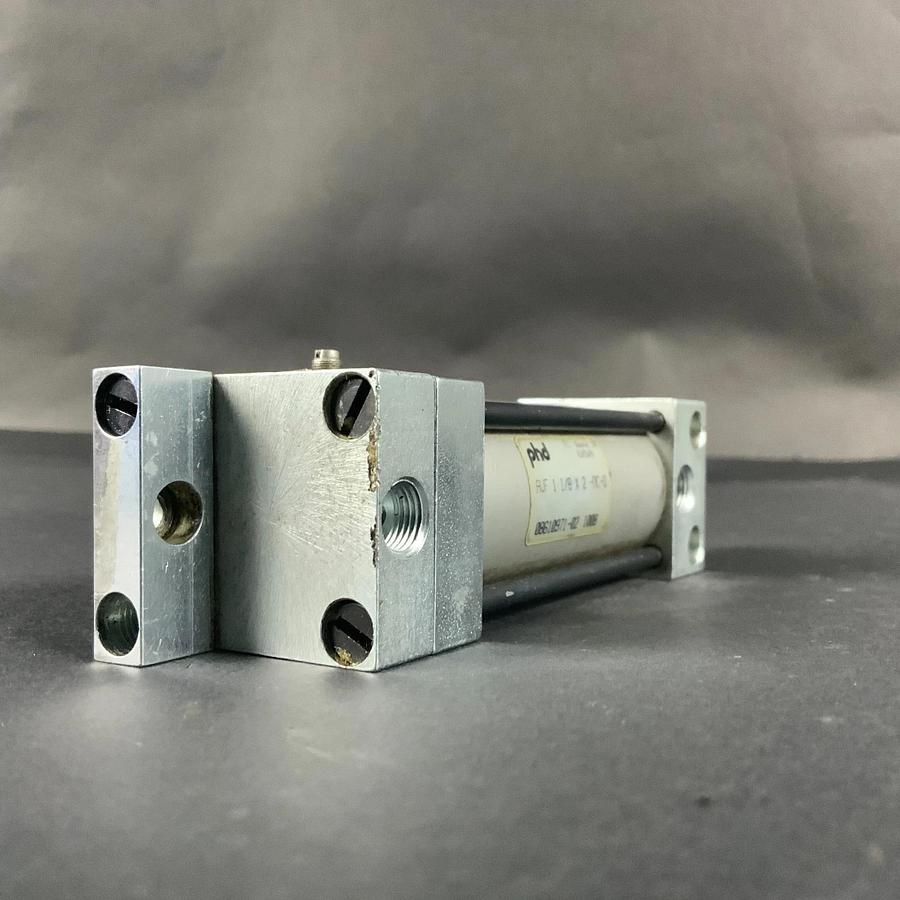 Used PHD AVF 1-1/8x2-DC-Q PNEUMATIC CYLINDER ($65 OBO)