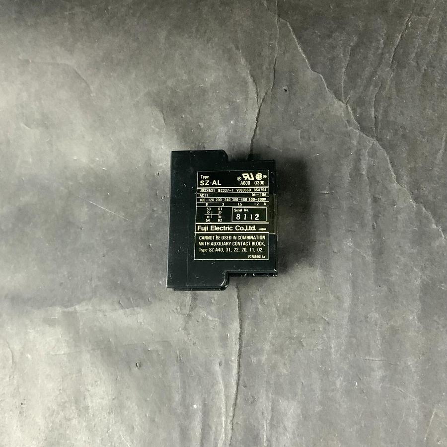 Used FUJI SZ-AL AUXILIARY CONTACTOR ($7 OBO)