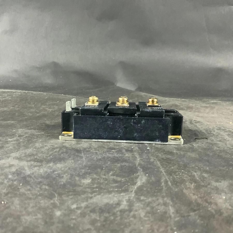 Used TOSHIBA MG100Q2YS42 TRANSISTOR MODULE ($40 OBO)