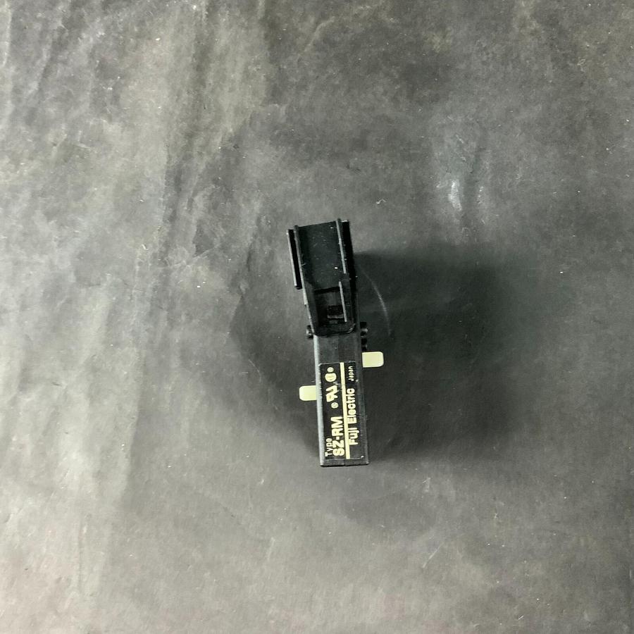 Used FUJI SZ-RM MECHANICAL INTERLOCK UNIT ($8 OBO)