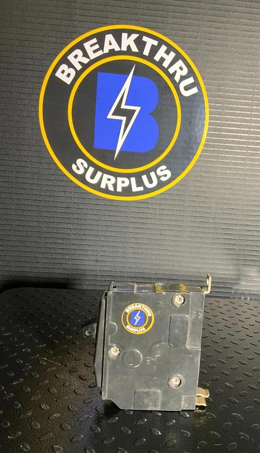 SCHNEIDER QOB130 ($19.99 OBO)