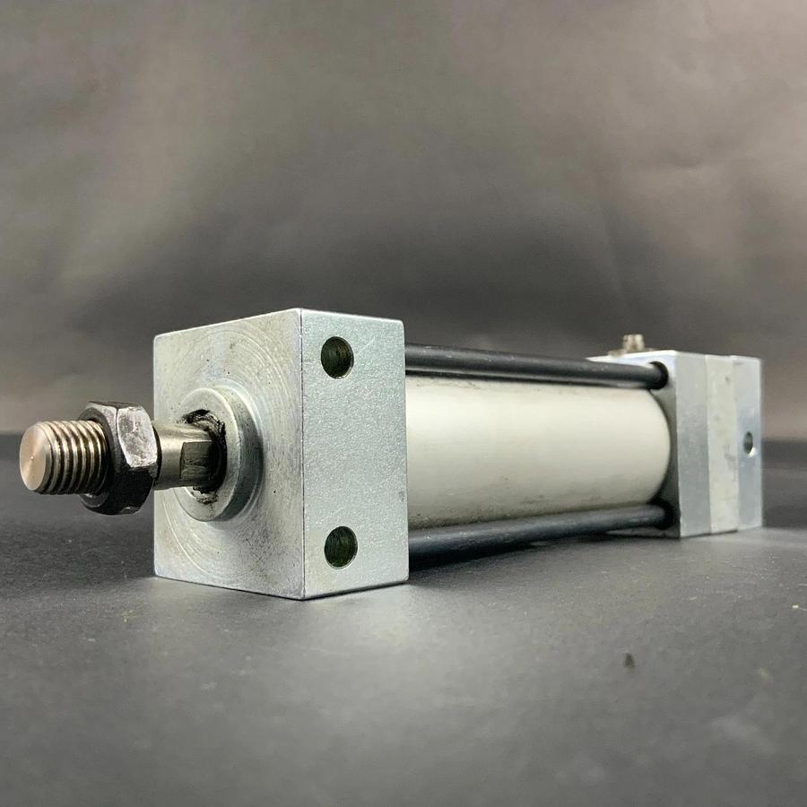 Used PHD AVF 1-1/8x2-DC-Q PNEUMATIC CYLINDER ($65 OBO)
