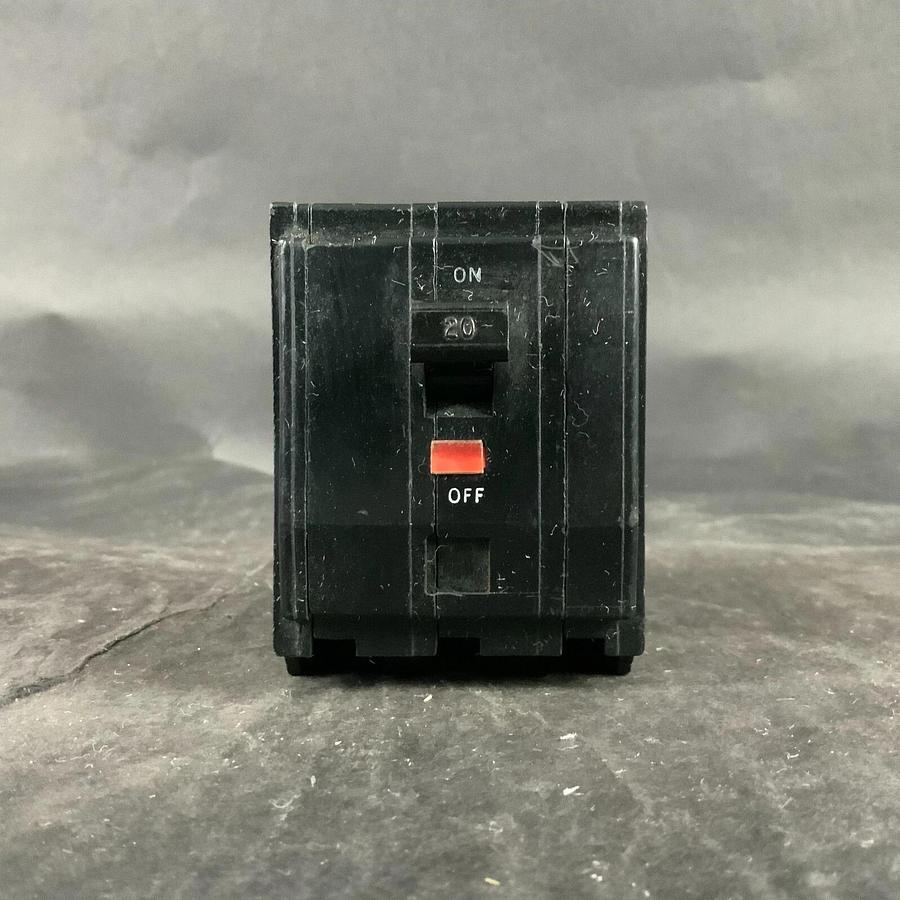 Used SQUARE D LK-2482 CIRCUIT BREAKER ($20 OBO)